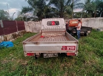 Gambar Belakang